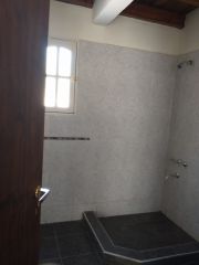 Vendo casa a estrenar en Barrio E. Mosconi - Gral. Roca