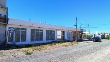 En Venta 3 (o 4) Locales a Estrenar en Fernandez Oro. / Apto para seguir construyendo!!!