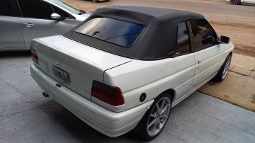 Ford Escort XR3 Cabriolet 1996 (VENDO)