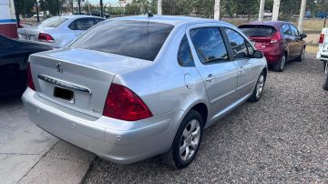 Peugeot 307 2.0 XS Premium, mod 2009, Excelente estado!