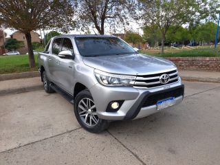 Toyota Hilux 2.8 SRX tope de gama