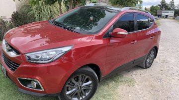Vendo , no permuto Tucson gls premium 2015