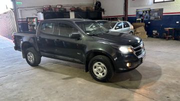 CHEVROLET S10