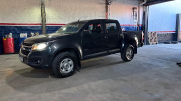 CHEVROLET S10