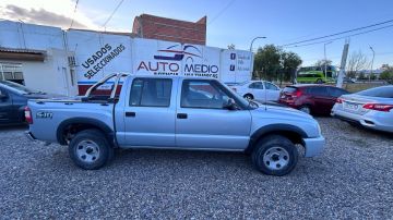 Chevrolet S-10 2.8, 4x2, mod 2011, muy buena!