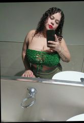 Bien tetona 130,para una buena turca al natural