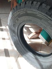  TOYOTA HILUX CUBIERTAS NUEVAS BRIDGESTONE  215 80 16 DUELER A/T