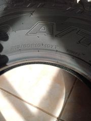  TOYOTA HILUX CUBIERTAS NUEVAS BRIDGESTONE  215 80 16 DUELER A/T