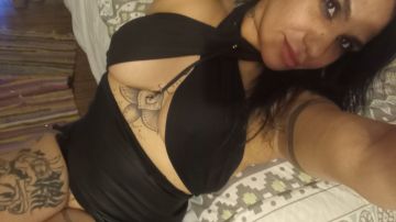 Putita sexi toda sensual la cuarentona 