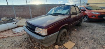 Vendo/ No permuto Renault sedan naftero y a gas
