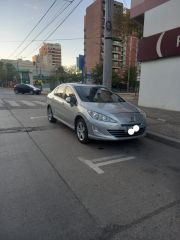 PEUGEOT 408  2.0 ALLURE