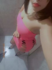 Vení a deleitarte con esta rica colita conchita bien estrechita y mojadita para vos 