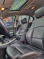 BMW 330i 2006 VENDO-PERMUTO