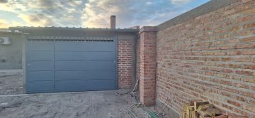 Casa ! Lista para habitar , se acepta vehículo 
