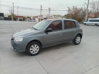 LIQUIDO Vendo Permuto Renault Clio Mio Nafta 1.2 Confort pack Modelo 2015