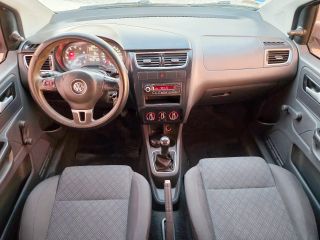 VENDO / PERMUTO / FINANCIO VOLKSWAGEN FOX 2013