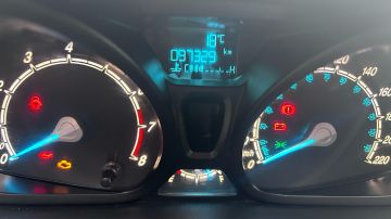 Ford Fiesta 1.6 SE, mod 2016, Excelente!
