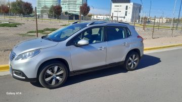 Solo VENDO. PEUGEOT 2008. Soy Titular y Unico Dueño.