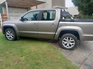 Vendo o permuto por menor valor Volkswagen Amarok 3.0 Cd Tdi 258Cv V6 Highline 4X4 At