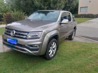 Vendo o permuto por menor valor Volkswagen Amarok 3.0 Cd Tdi 258Cv V6 Highline 4X4 At