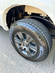 VENDO / PERMUTO TOYOTA HILUX 3.0 AÑO 2014