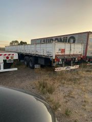 SEMIRREMOLQUE 2+1 CORMETAL BARANDAS ENGOMADO