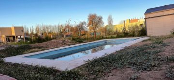 Terreno En Venta Con Piscina / Barrio Privado Cinco Soles - Cinco Saltos