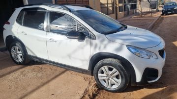 VENDO PEUGEOT 2008 Allure 1.6 Año 2020