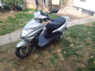 VENDO MOTO
