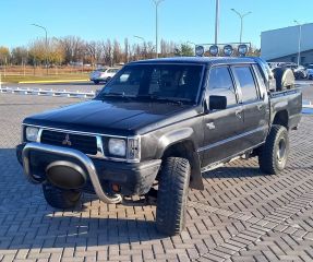 VENDO Mitsubishi L200 4x4 2.5 Turbo 1996 Neuquén