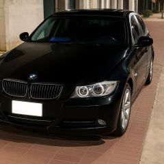 BMW 330i 272 cv sportive manual.