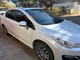 Peugeot 408 Feline A/T