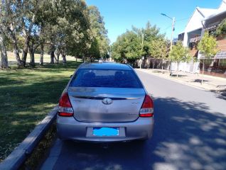 Titular vende