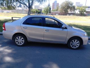 Titular vende