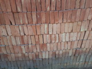 LADRILLONES DE PRIMERA