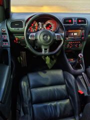 Volkswagen Golf GTI 2.0TSI