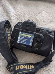 Vendo Cámara Reflex Digital SRL NIKON D200 COMO NUEVA
