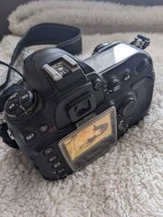 Vendo Cámara Reflex Digital SRL NIKON D200 COMO NUEVA