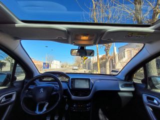 Vendo Peugeot 208 Feline 2017