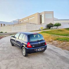 VENDO / PERMUTO / FINANCIO RENAULT CLIO 2011
