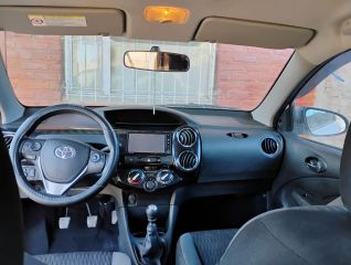 TOYOTA ETIOS