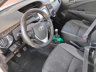 TOYOTA ETIOS