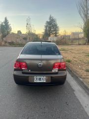 Titular vende Volkswagen bora 2.0 2013