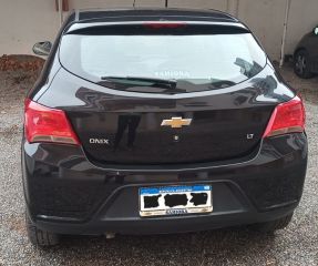 Chevrolet Onix 1.4 Lt 98cv