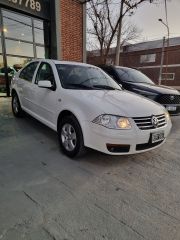 Volkswagen Bora 2.0 Nafta 2013