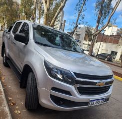 Vendo chevrolet s10 2017 línea nueva