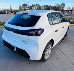 VENDO PEUGEOT 208 1.2 2023- 21500 KM