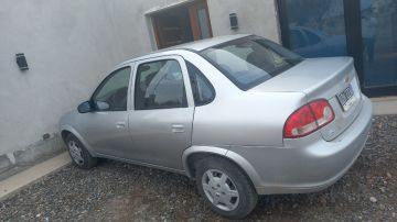 Vendo Chevrolet Classic LS 1.4   4P. Año 2015