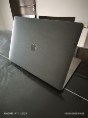 MacBook Apple Pro I7