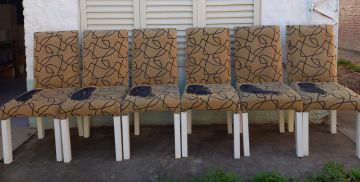 Mesa madera y 6 sillas de madera